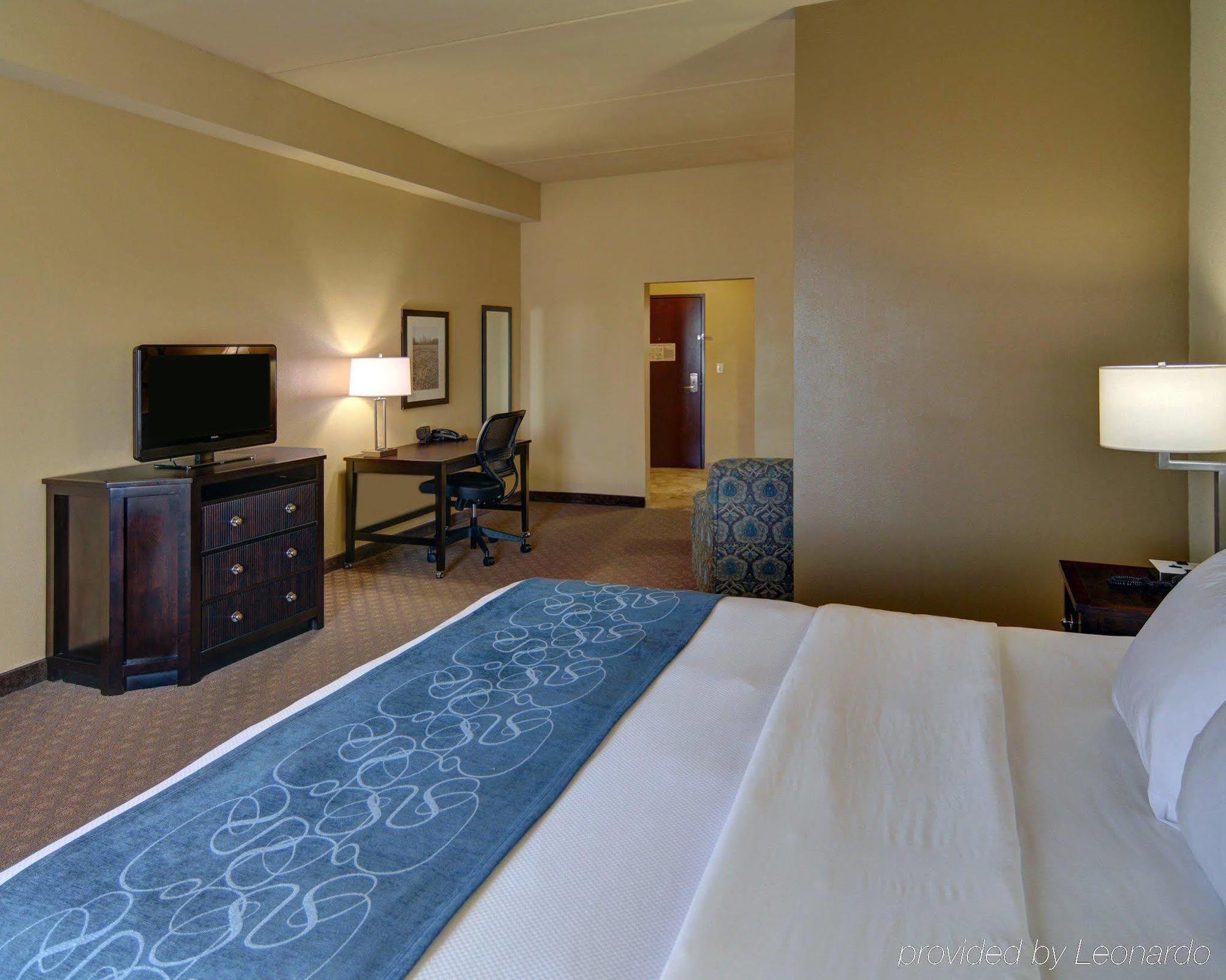 Comfort Suites Φρίσκο Εξωτερικό φωτογραφία
